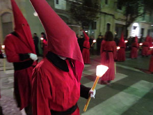 Setmana Santa 2016 a Girona. Process&oacute; del Sant Enterrament