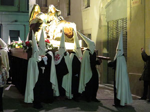 Setmana Santa 2016 a Girona. Process&oacute; del Sant Enterrament