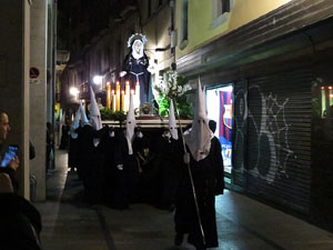 Setmana Santa 2016 a Girona. Process&oacute; del Sant Enterrament