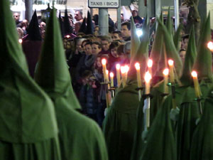 Setmana Santa 2016 a Girona. Process&oacute; del Sant Enterrament