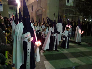Setmana Santa 2016 a Girona. Process&oacute; del Sant Enterrament