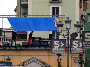 Festival Strenes 2016. Concert inaugural al terrat del punt d'Informaci&oacute; de la Rambla a c&agrave;rrec de Love of Lesbian