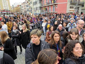Festival Strenes 2016. Concert inaugural al terrat del punt d'Informaci&oacute; de la Rambla a c&agrave;rrec de Love of Lesbian
