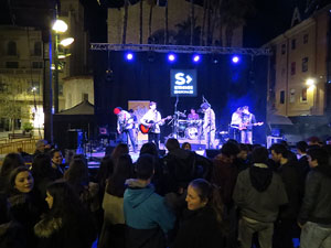 Festival Strenes 2016. Concurs INTRO. Actuaci&oacute; del grup Xakras