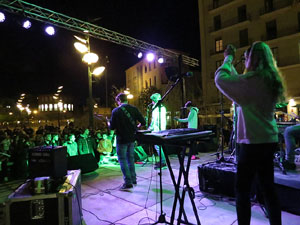 Festival Strenes 2016. Concurs INTRO. Actuaci&oacute; del grup Xakras