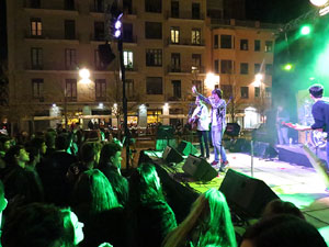 Festival Strenes 2016. Concurs INTRO. Actuaci&oacute; del grup Xakras