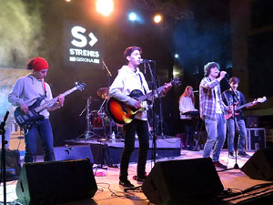 Festival Strenes 2016. Concurs INTRO. Actuaci&oacute; del grup Xakras