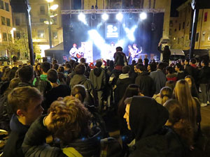 Festival Strenes 2016. Concurs INTRO. Actuaci&oacute; del grup Xakras