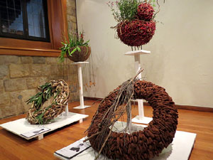 Temps de Flors 2016. Muntatges i instal&middot;lacions al Palau de Caramany