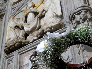 Temps de Flors 2016. Decoració floral del claustre de la Catedral