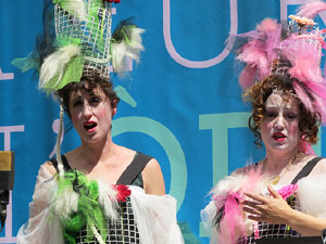 Temps de Flors 2016. Dia Europeu de l'&Ograve;pera 2016 a la pla&ccedil;a del Vi de Girona