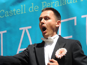 Temps de Flors 2016. Dia Europeu de l'&Ograve;pera 2016 a la pla&ccedil;a del Vi de Girona