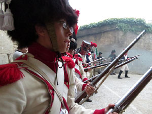VIII Festa Reviu els Setges Napole&ograve;nics de Girona. Escena 4. Carrer de Pere de Rocabert&iacute;