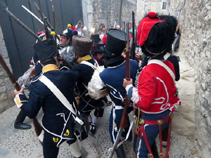 VIII Festa Reviu els Setges Napole&ograve;nics de Girona. Escena 4. Carrer de Pere de Rocabert&iacute;