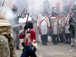 VIII Festa Reviu els Setges Napole&ograve;nics de Girona. Escena 5. La Pla&ccedil;a dels Ap&ograve;stols
