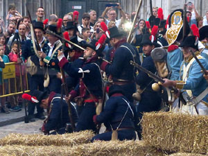 VIII Festa Reviu els Setges Napole&ograve;nics de Girona. Escena 5. La Pla&ccedil;a dels Ap&ograve;stols
