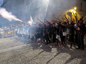VIII Festa Reviu els Setges Napole&ograve;nics de Girona. Escena 6. La Pla&ccedil;a de Sant Dom&egrave;nec