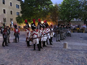 VIII Festa Reviu els Setges Napole&ograve;nics de Girona. Escena 6. La Pla&ccedil;a de Sant Dom&egrave;nec