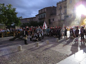 VIII Festa Reviu els Setges Napole&ograve;nics de Girona. Escena 6. La Pla&ccedil;a de Sant Dom&egrave;nec