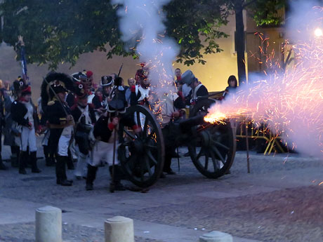 VIII Festa Reviu els Setges Napole&ograve;nics de Girona. Escena 6. La Pla&ccedil;a de Sant Dom&egrave;nec