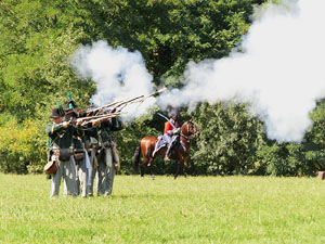 VIII Festa Reviu els Setges Napole&ograve;nics de Girona. Recreaci&oacute; d'una batalla al Parc de les Ribes del Ter