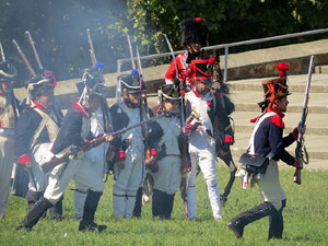 VIII Festa Reviu els Setges Napole&ograve;nics de Girona. Recreaci&oacute; d'una batalla al Parc de les Ribes del Ter