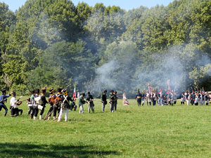 VIII Festa Reviu els Setges Napole&ograve;nics de Girona. Recreaci&oacute; d'una batalla al Parc de les Ribes del Ter