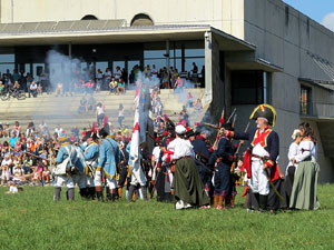 VIII Festa Reviu els Setges Napole&ograve;nics de Girona. Recreaci&oacute; d'una batalla al Parc de les Ribes del Ter