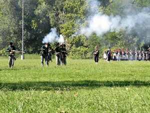 VIII Festa Reviu els Setges Napole&ograve;nics de Girona. Recreaci&oacute; d'una batalla al Parc de les Ribes del Ter