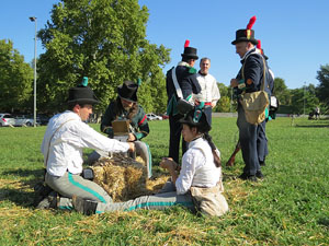 VIII Festa Reviu els Setges Napole&ograve;nics de Girona. Campament al Parc de les Ribes del Ter