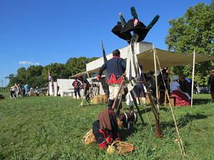 VIII Festa Reviu els Setges Napole&ograve;nics de Girona. Campament al Parc de les Ribes del Ter