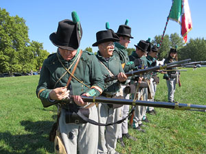 VIII Festa Reviu els Setges Napole&ograve;nics de Girona. Campament al Parc de les Ribes del Ter