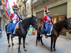 VIII Festa Reviu els Setges Napole&ograve;nics de Girona. Desfilada pels carrers del Barri Vell