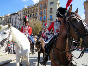VIII Festa Reviu els Setges Napole&ograve;nics de Girona. Desfilada pels carrers del Barri Vell