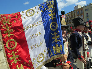 VIII Festa Reviu els Setges Napole&ograve;nics de Girona. Desfilada pels carrers del Barri Vell