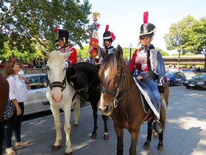 VIII Festa Reviu els Setges Napole&ograve;nics de Girona. Desfilada pels carrers del Barri Vell