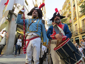 VIII Festa Reviu els Setges Napole&ograve;nics de Girona. Desfilada pels carrers del Barri Vell