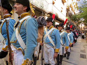 VIII Festa Reviu els Setges Napole&ograve;nics de Girona. Desfilada pels carrers del Barri Vell