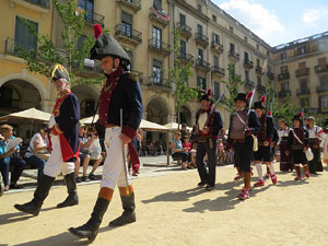 VIII Festa Reviu els Setges Napole&ograve;nics de Girona. Presentaci&oacute; dels grups de recreaci&oacute;