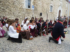 VIII Festa Reviu els Setges Napole&ograve;nics de Girona. Inici de la recreaci&oacute; a la pla&ccedil;a de Sant Dom&egrave;nec