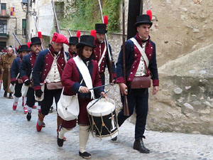 VIII Festa Reviu els Setges Napole&ograve;nics de Girona. Inici de la recreaci&oacute; a la pla&ccedil;a de Sant Dom&egrave;nec