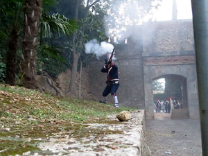 VIII Festa Reviu els Setges Napole&ograve;nics de Girona. Escena 2. Portal de Sant Crist&ograve;fol