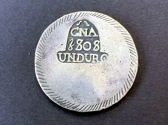 Un dels duros emesos a Girona