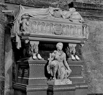 El mausoleu de les Heroïnes de Santa Bàrbara. 1959