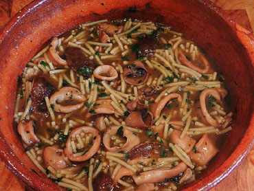 Fideus amb calamars