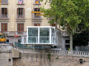 Desmuntatge de l'espai gastron&ograve;mic El Vol