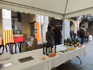 Presentaci&oacute; de l'oli nou de la DOP Oli de l'Empord&agrave; 2013