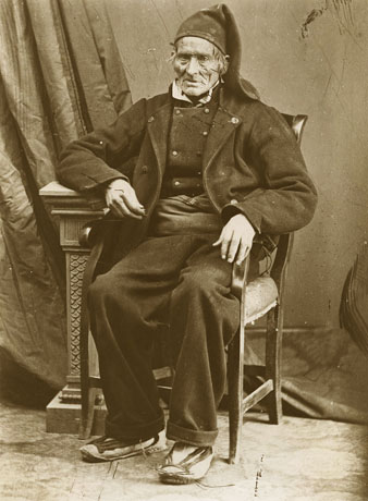 Retrat de l'&uacute;ltim supervivent dels defensors de Girona durant els setges napole&ograve;nics de 1808-1809