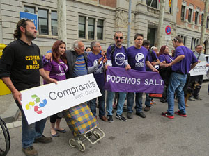Manifestaci&oacute; de l'1 de maig pels carrers de Girona