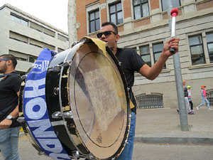 Manifestaci&oacute; de l'1 de maig pels carrers de Girona